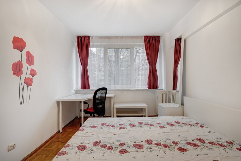 Basarabiei,  comision 0%, apartament 3 camere