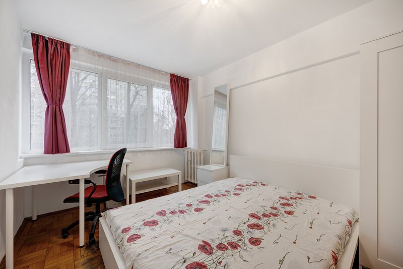 Basarabiei,  comision 0%, apartament 3 camere