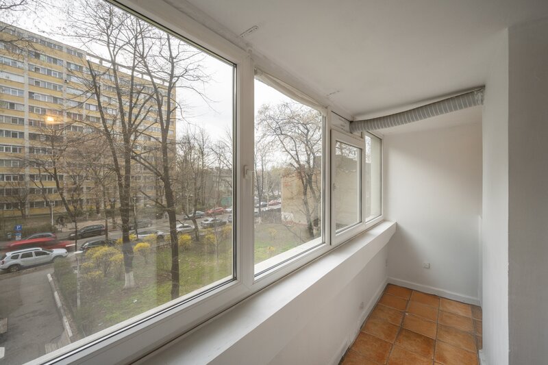 Basarabiei,  comision 0%, apartament 3 camere