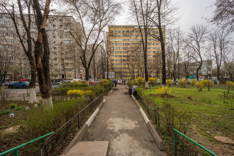 Basarabiei,  comision 0%, apartament 3 camere